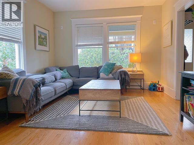 50 E 40 AVENUE