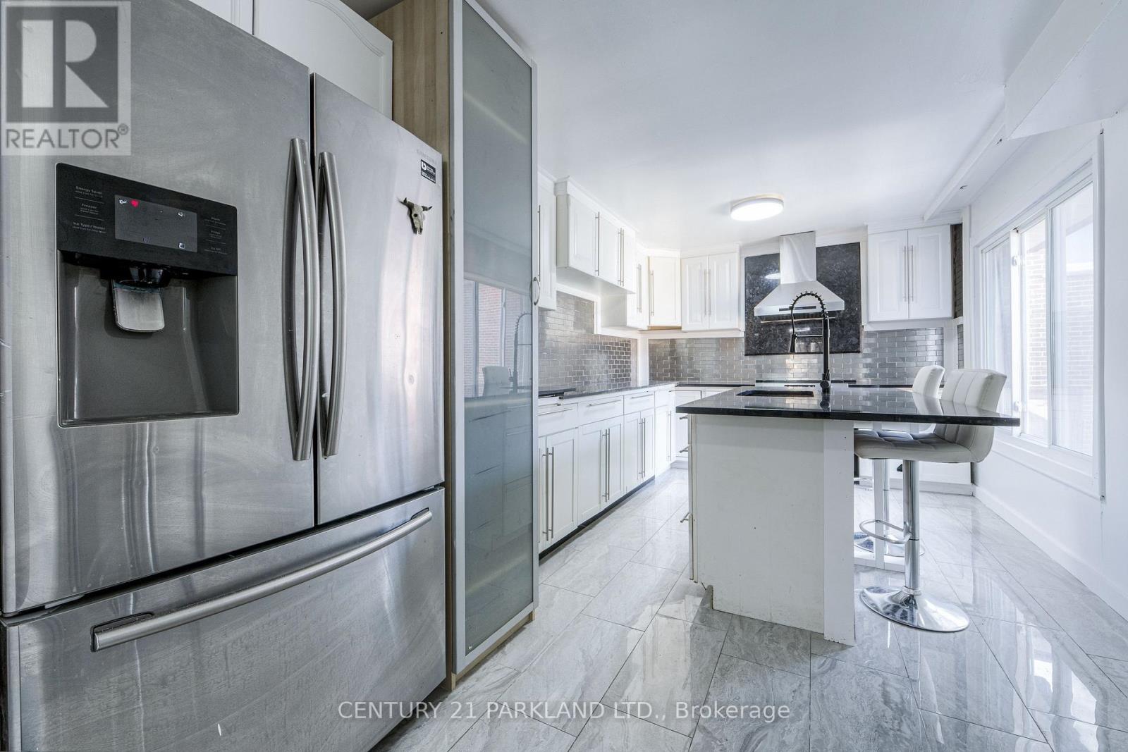 22 Gatesview Avenue, Toronto, ON photo 13