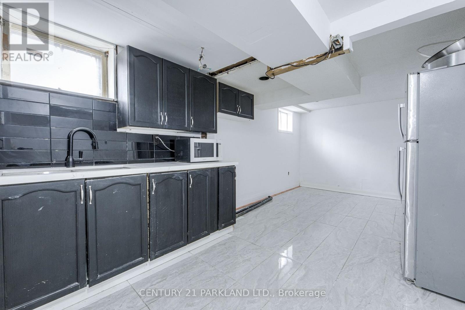 22 Gatesview Avenue, Toronto, ON photo 23