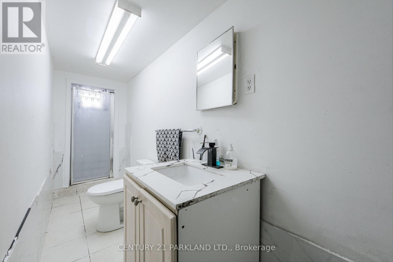 22 Gatesview Avenue, Toronto, ON photo 28