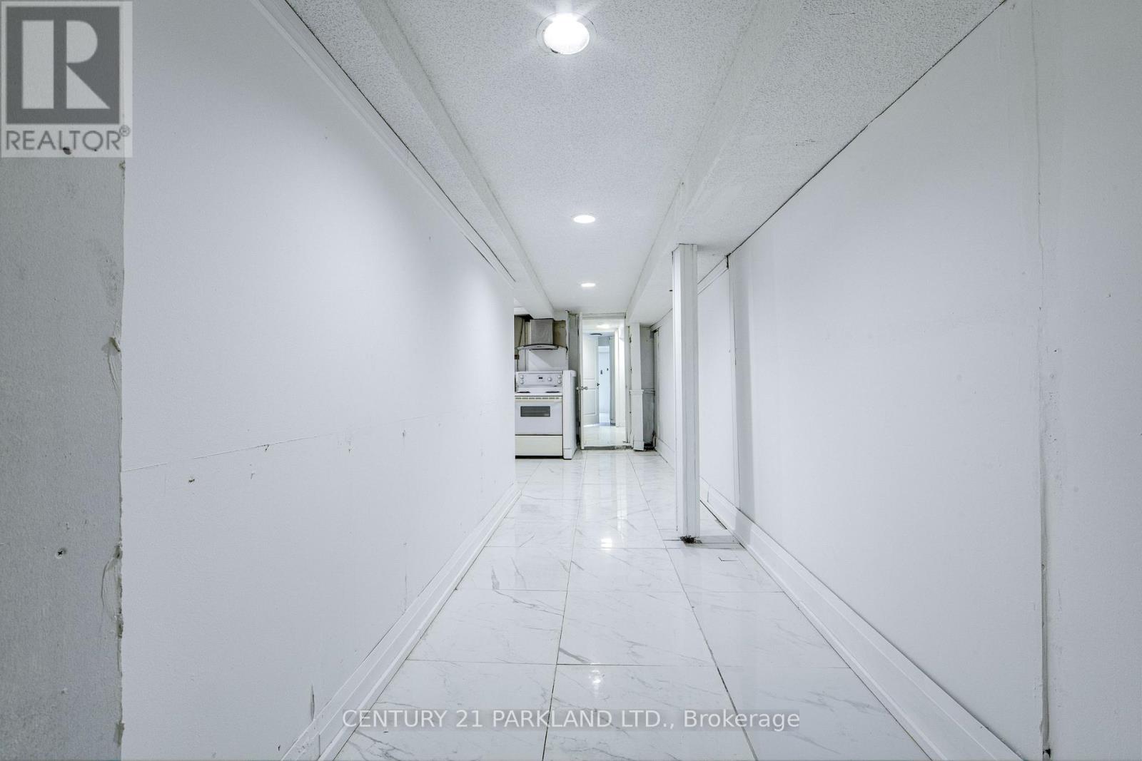 22 Gatesview Avenue, Toronto, ON photo 29