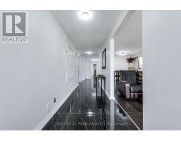 22 Gatesview Avenue, Toronto, ON M1J3G5 Photo 11