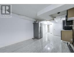 22 Gatesview Avenue, Toronto, ON M1J3G5 Photo 24
