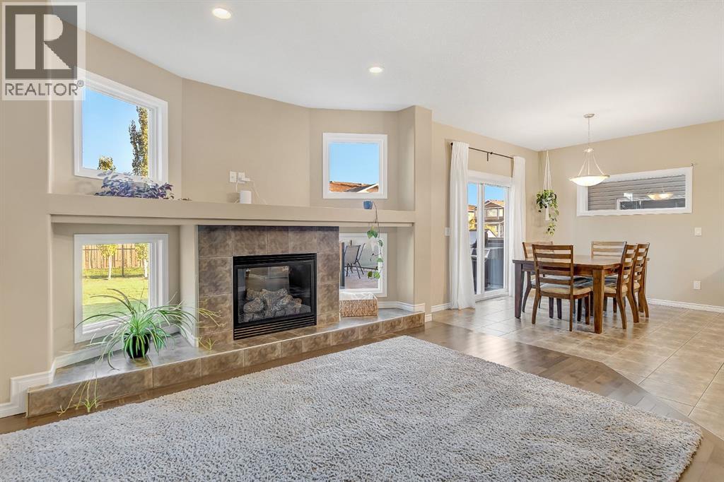 8910 94 Avenue, photo 11 of 32