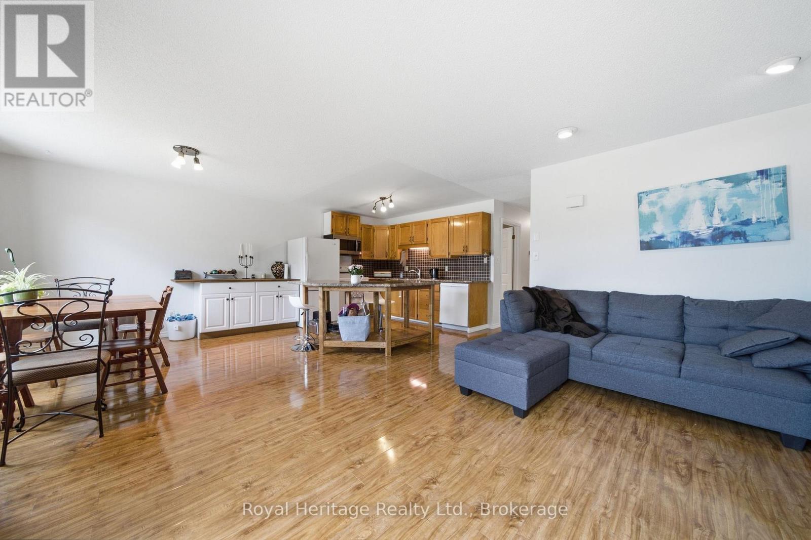 164 A Prince Edward Street, Brighton, ON photo 11