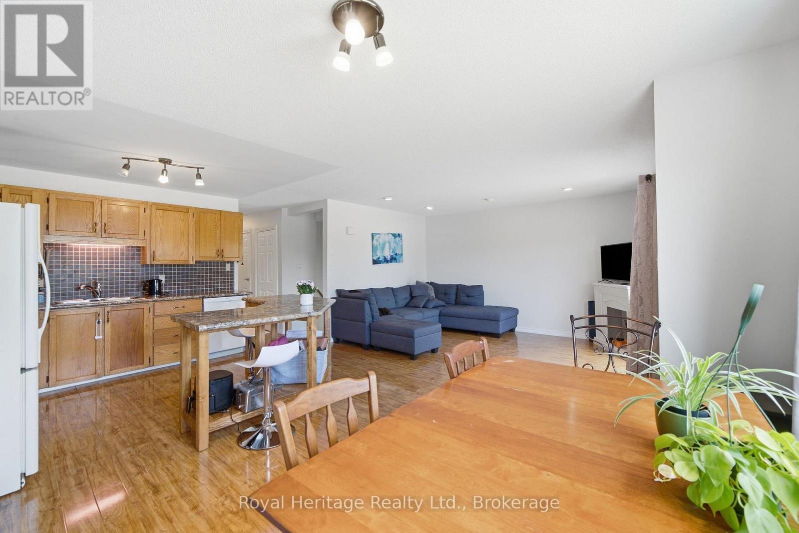 164 A Prince Edward Street, Brighton, ON photo 7