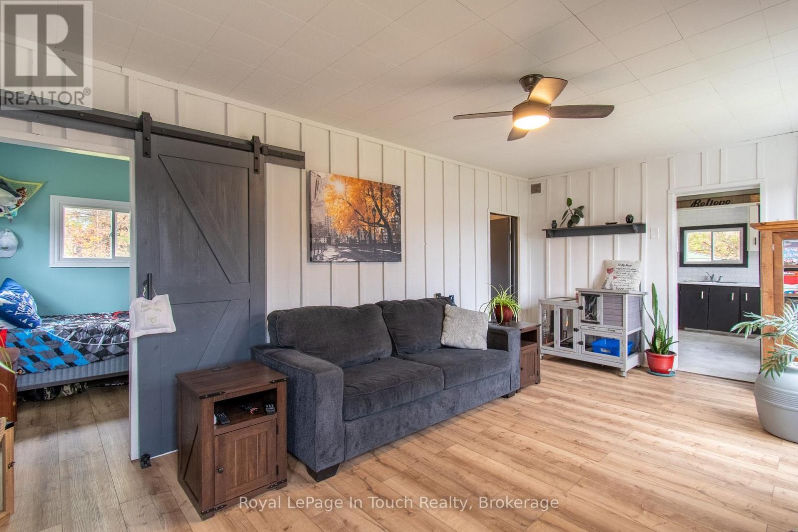 14177 Highway 12 Highway, Tay photo 16