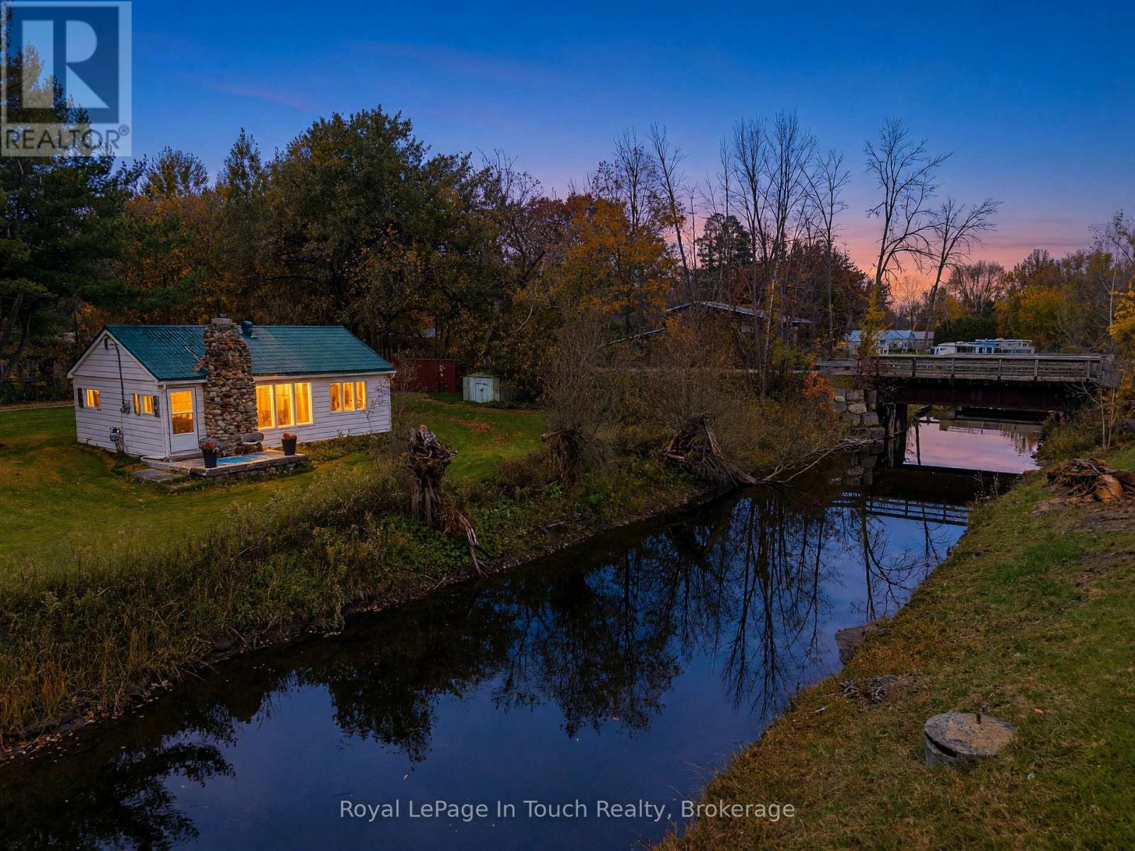 14177 Highway 12 Highway, Tay photo 21