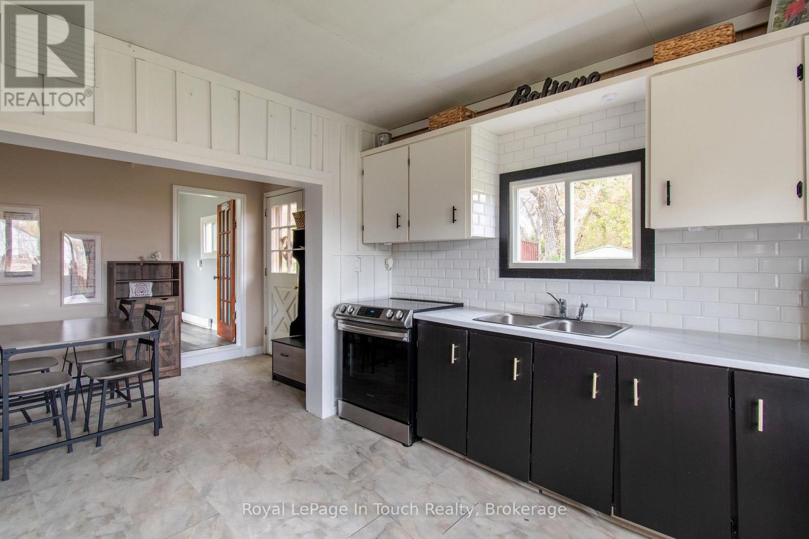 14177 Highway 12 Highway, Tay photo 6
