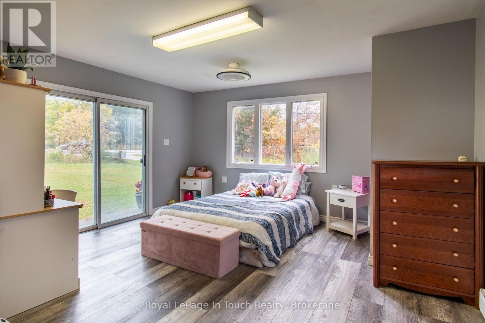 14177 Highway 12 Highway, Tay photo 9
