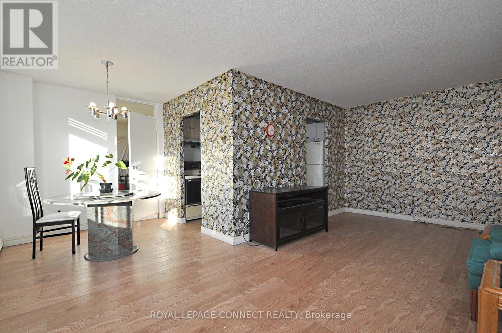 206 - 5 PARKWAY FOREST DRIVE, Toronto (Henry Farm) — photo 5
