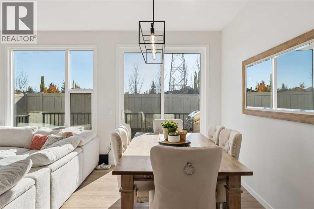 270 West Grove Lane SW, Calgary — photo 16