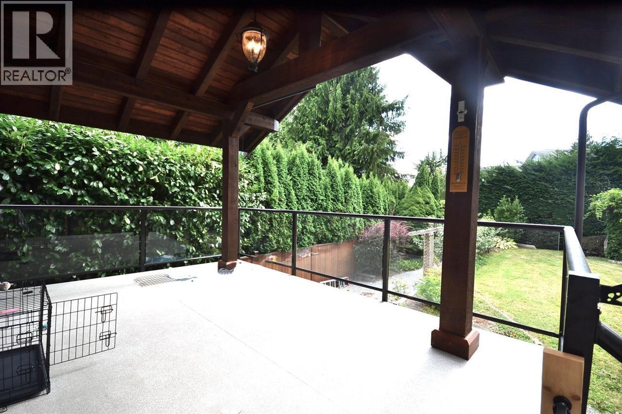 1410 Lansdowne Drive, Coquitlam — photo 2