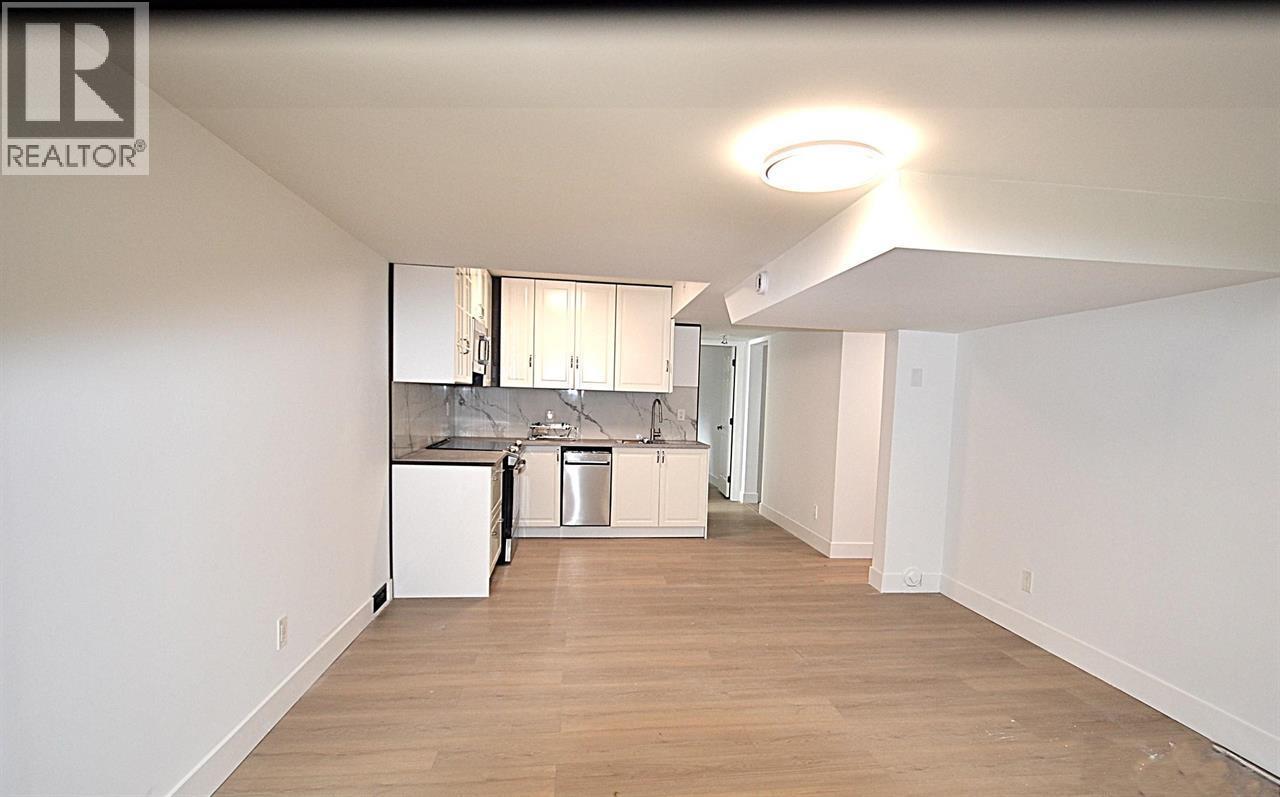 1410 Lansdowne Drive, Coquitlam — photo 25