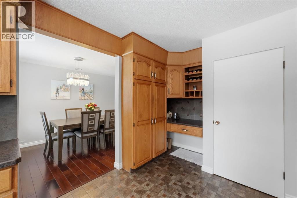 Listing photo – 6 College Park Close, Red Deer