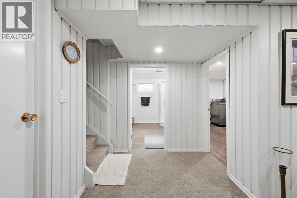 Listing photo – 6 College Park Close, Red Deer