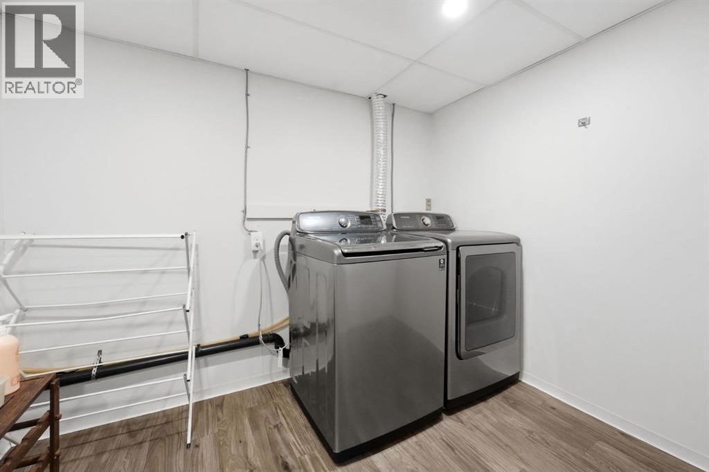 Listing photo – 6 College Park Close, Red Deer