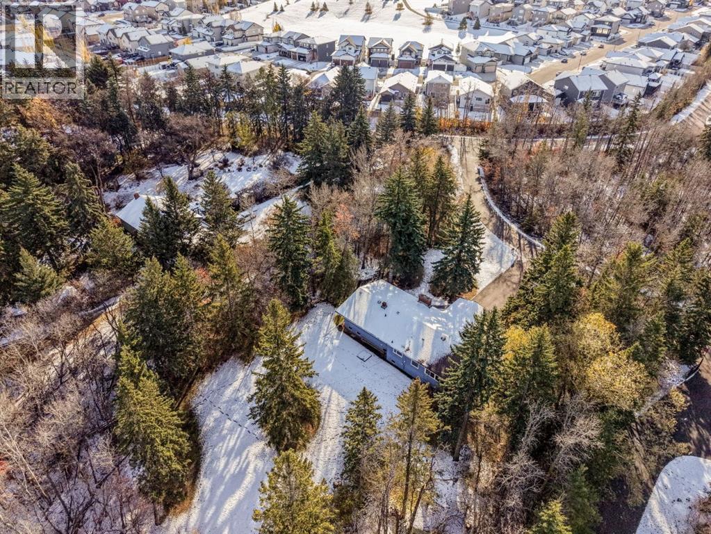 Listing photo – 6 College Park Close, Red Deer