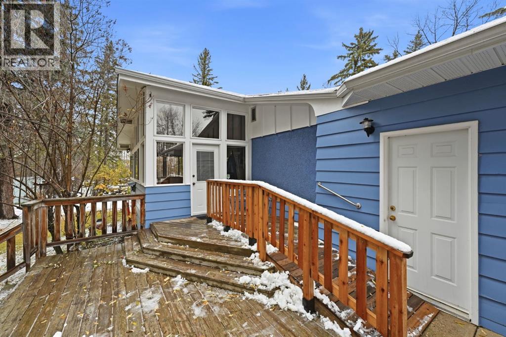 Listing photo – 6 College Park Close, Red Deer