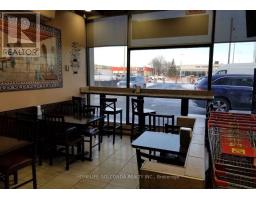 10670 Yonge Street W, Richmond Hill, ON L4C3C9 Photo 14