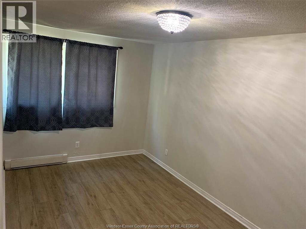 1340 COTTAGE PLACE, Windsor — photo 10