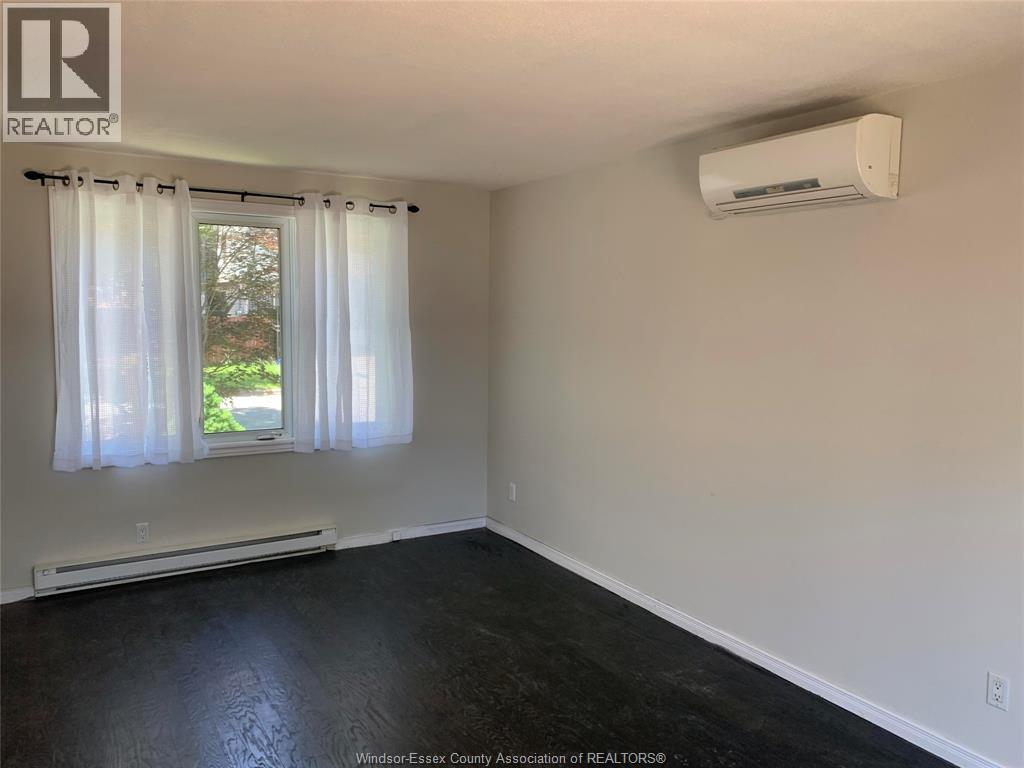 1340 COTTAGE PLACE, Windsor — photo 6