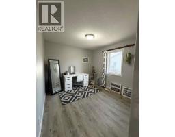 4pc Bathroom - 53 Aberdeen Road W, Lethbridge, AB T1K4Z2 Photo 13