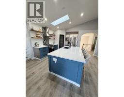 4pc Bathroom - 53 Aberdeen Road W, Lethbridge, AB T1K4Z2 Photo 7