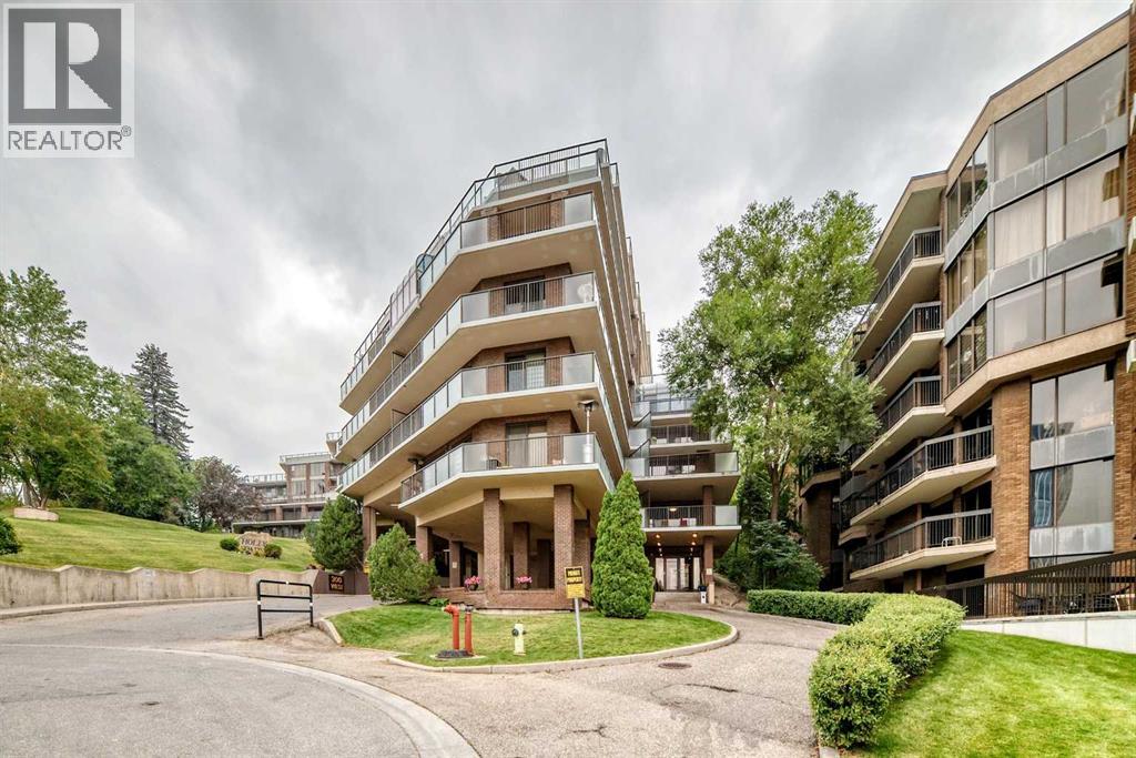 Property photograph 3 for MLS A2336698