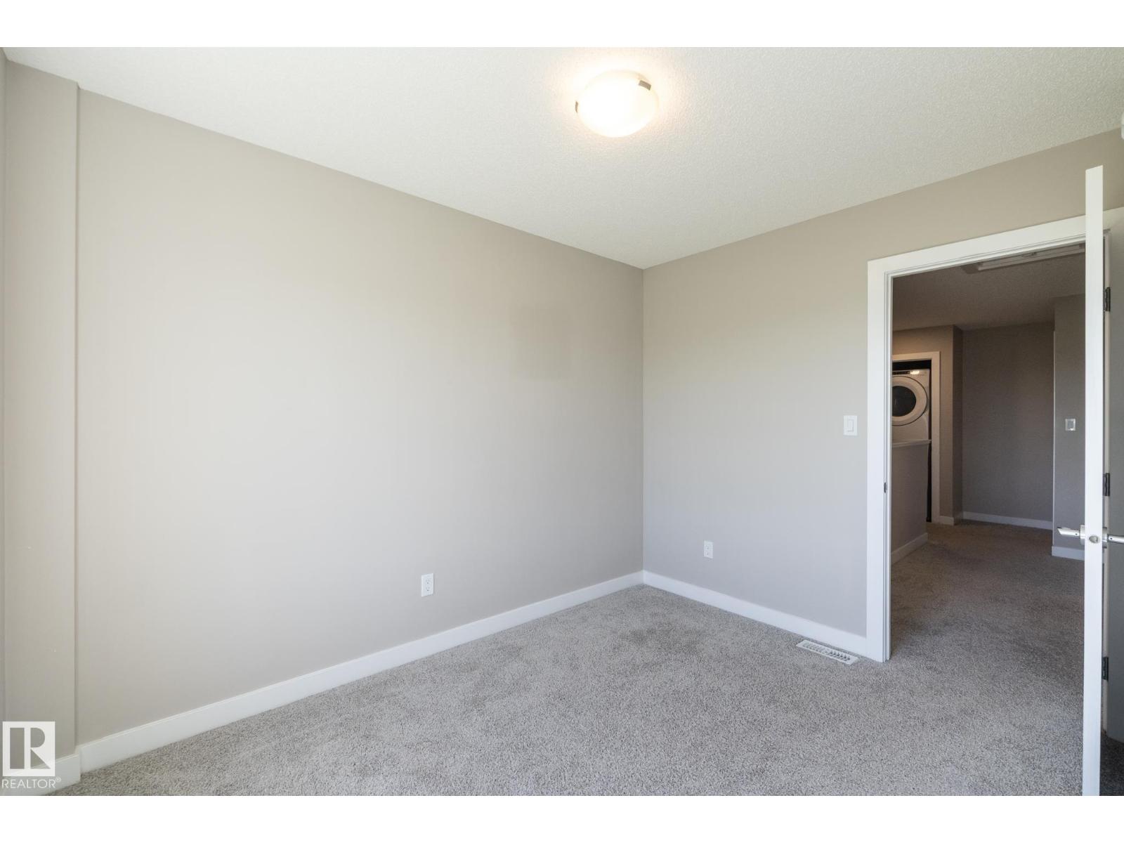 #53 2610 Maple WY NW, Edmonton — photo 32
