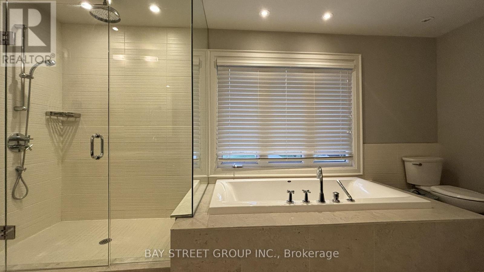 8 DODIE STREET - 14