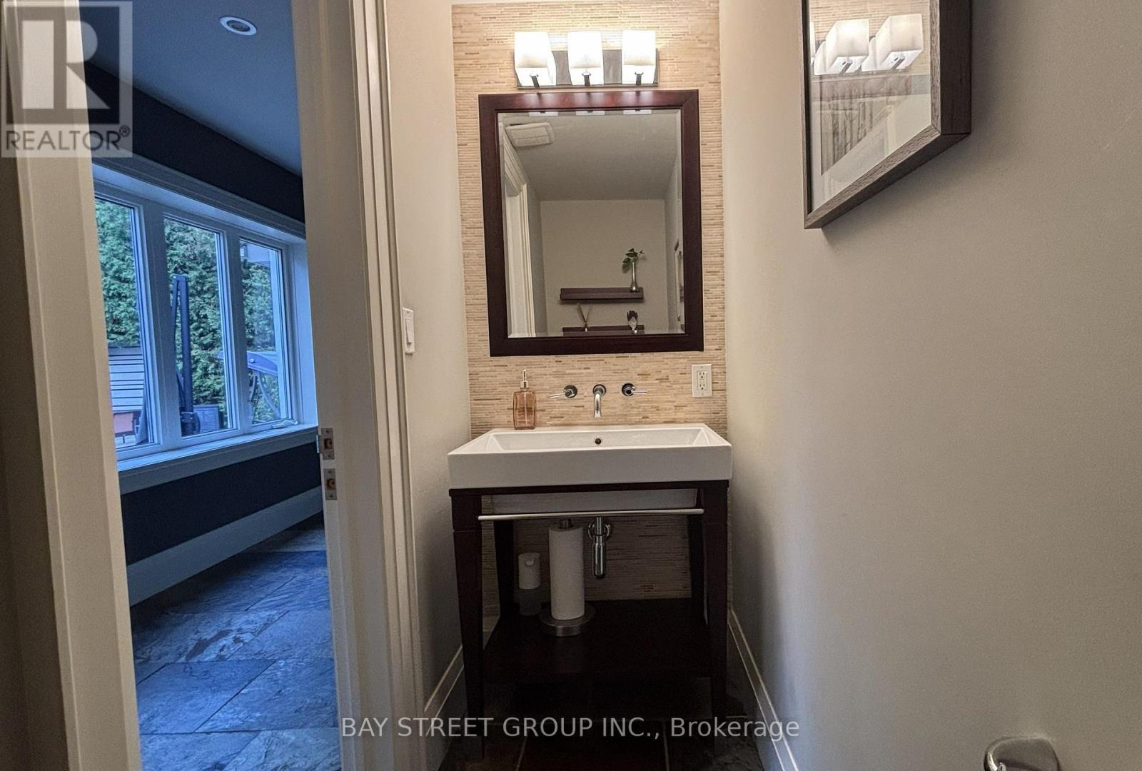 8 DODIE STREET - 9
