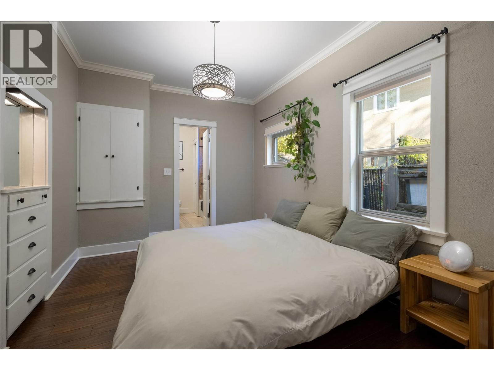 4004 Pleasant Valley Road, Vernon