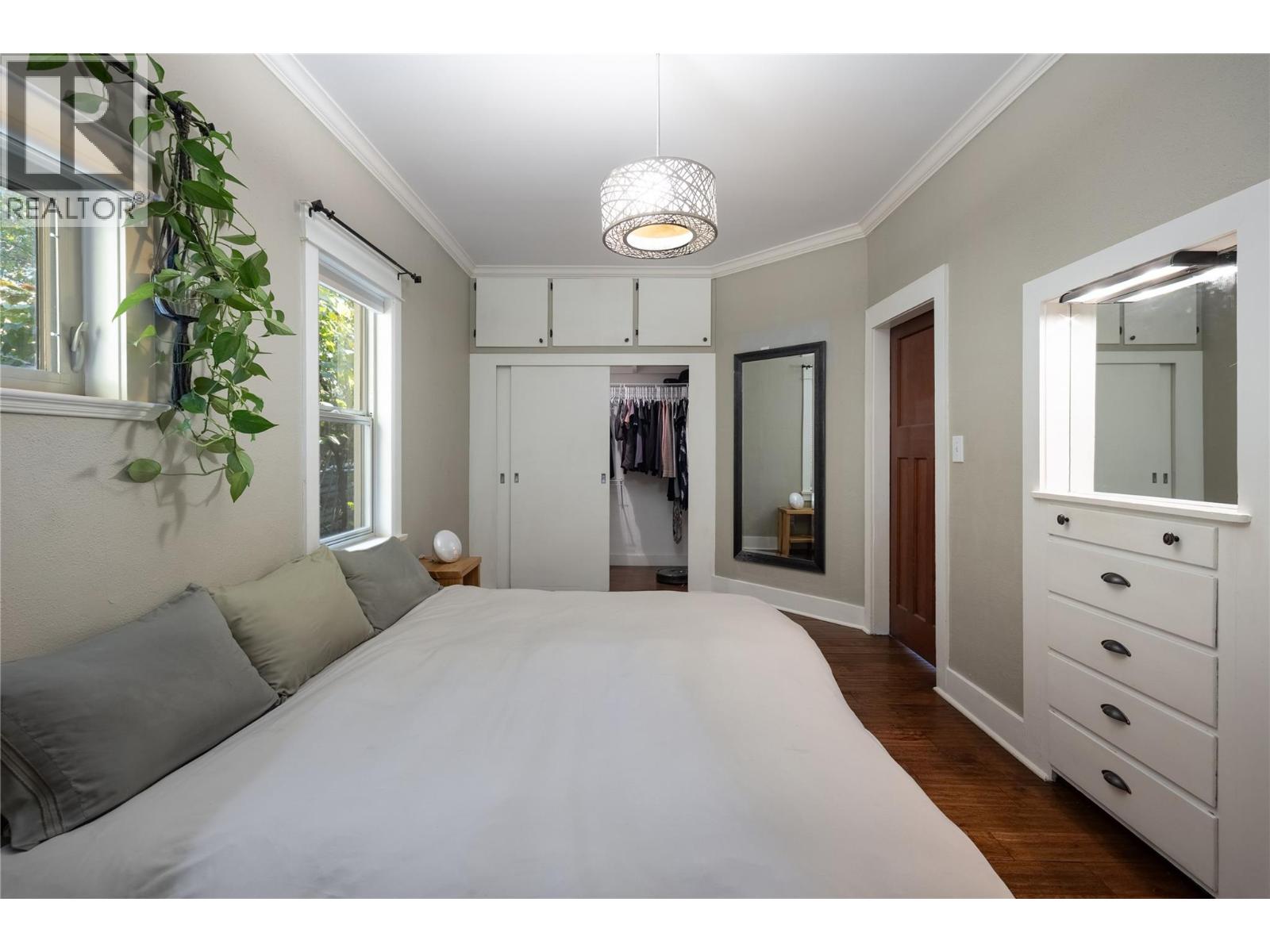 4004 Pleasant Valley Road, Vernon