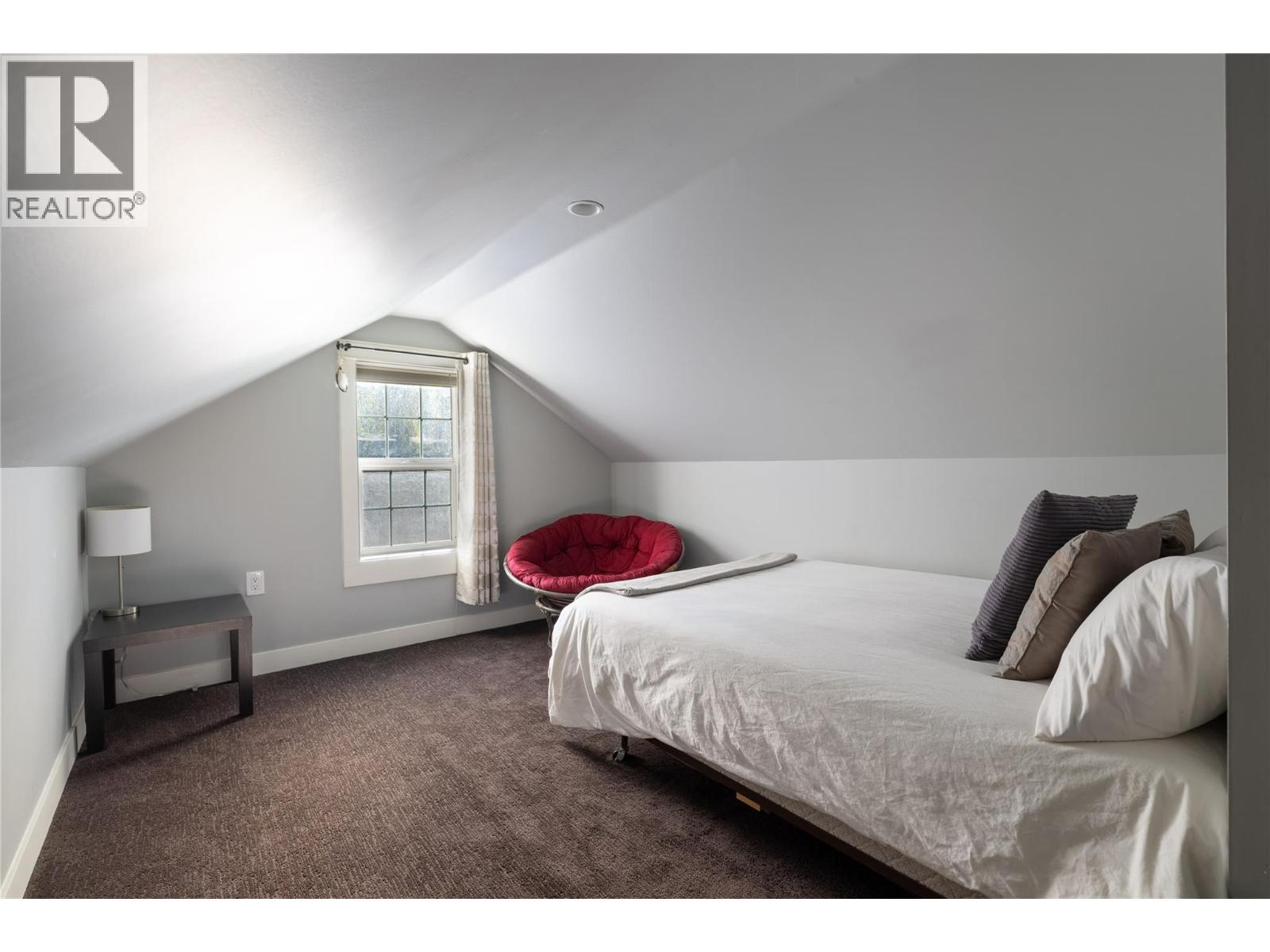 4004 Pleasant Valley Road, Vernon