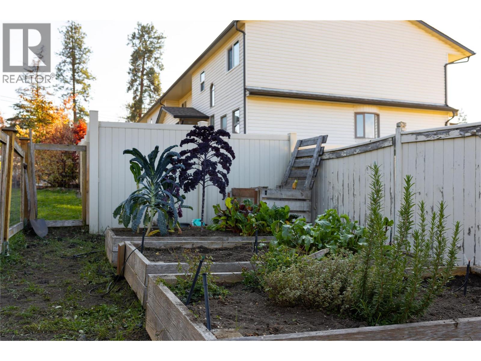4004 Pleasant Valley Road, Vernon