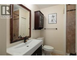 4004 Pleasant Valley Road, Vernon, BC V1T4M2 Photo 14
