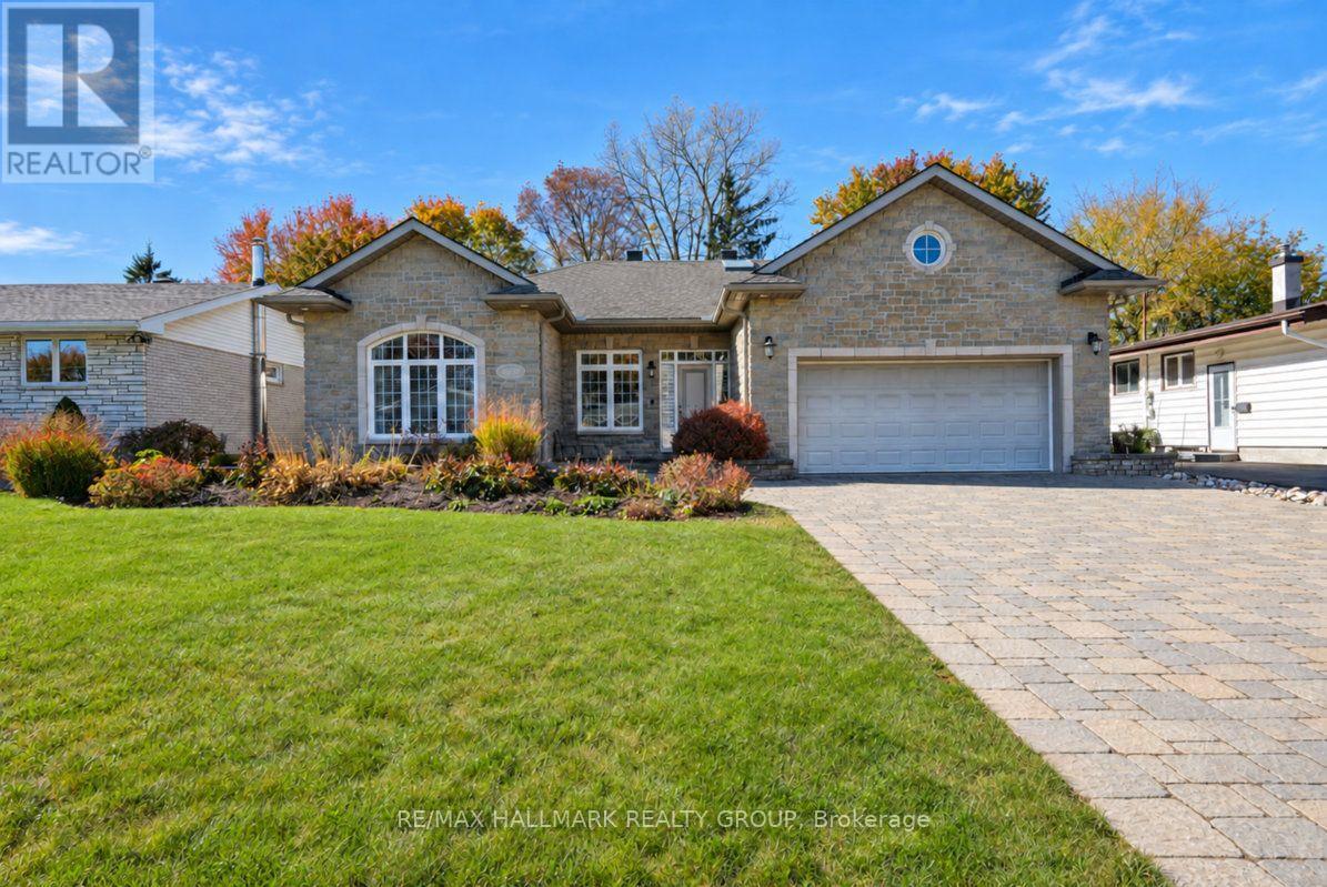 1496 MAXIME STREET, Ottawa