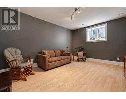 1496 Maxime Street, Ottawa, ON K1B3L1 Photo 35