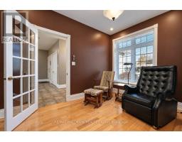 Bathroom - 1496 Maxime Street, Ottawa, ON K1B3L1 Photo 6