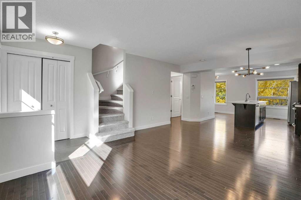 37 Aspen Hills Common SW, photo 13 of 49