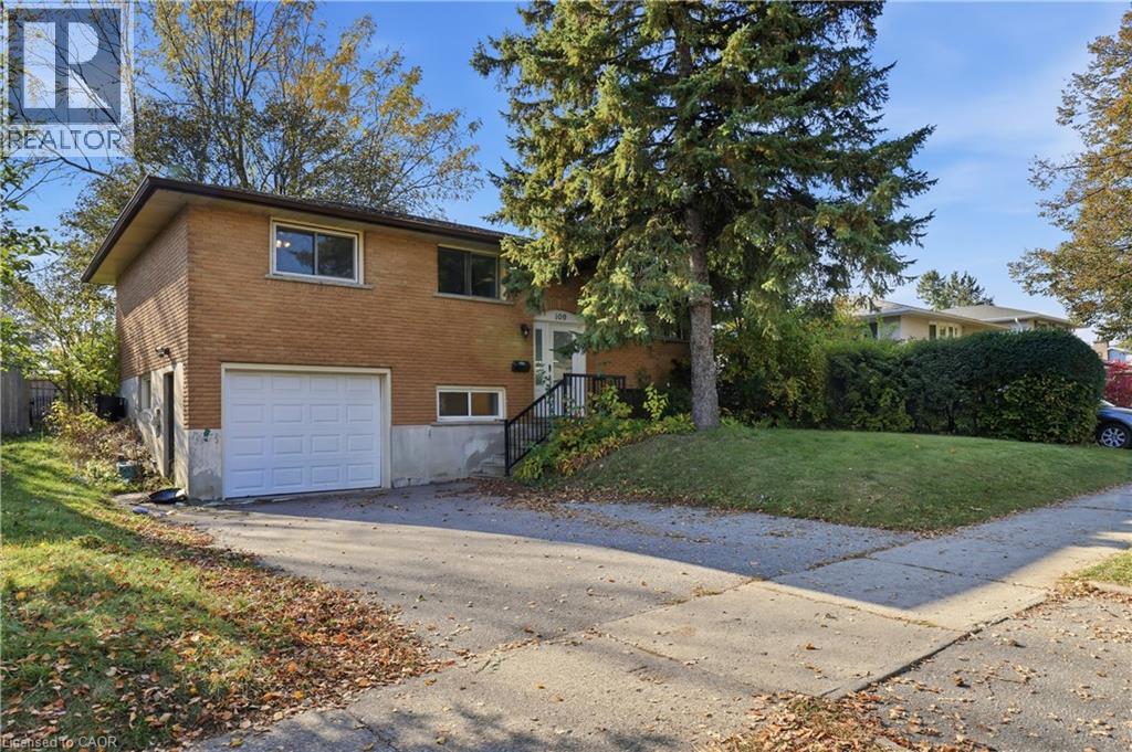 109 Indian Road, photo 1 of 45