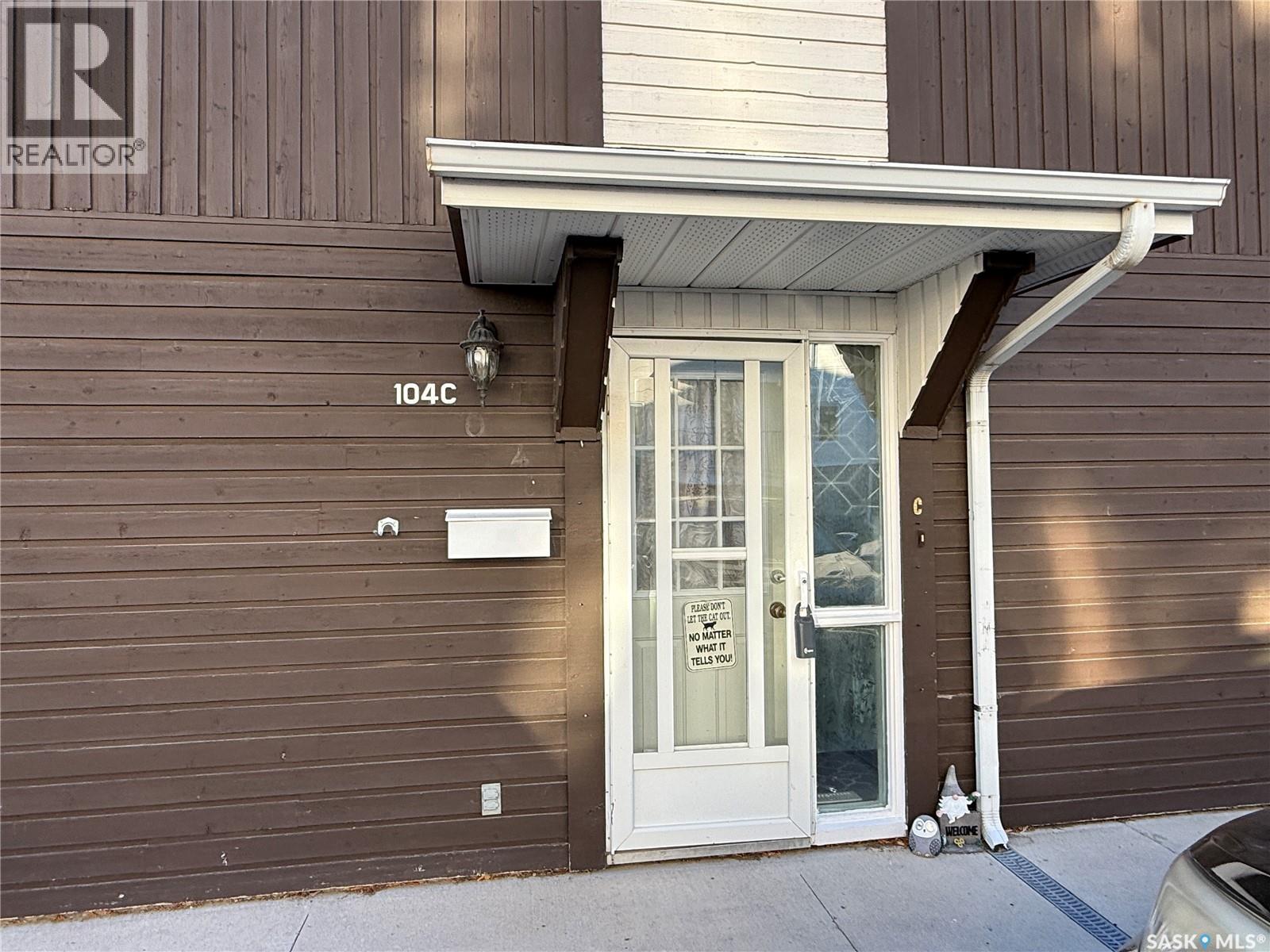 104c 213 Main STREET, Martensville