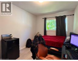 379 Holly Street, Waterloo, ON N2L4G5 Photo 18