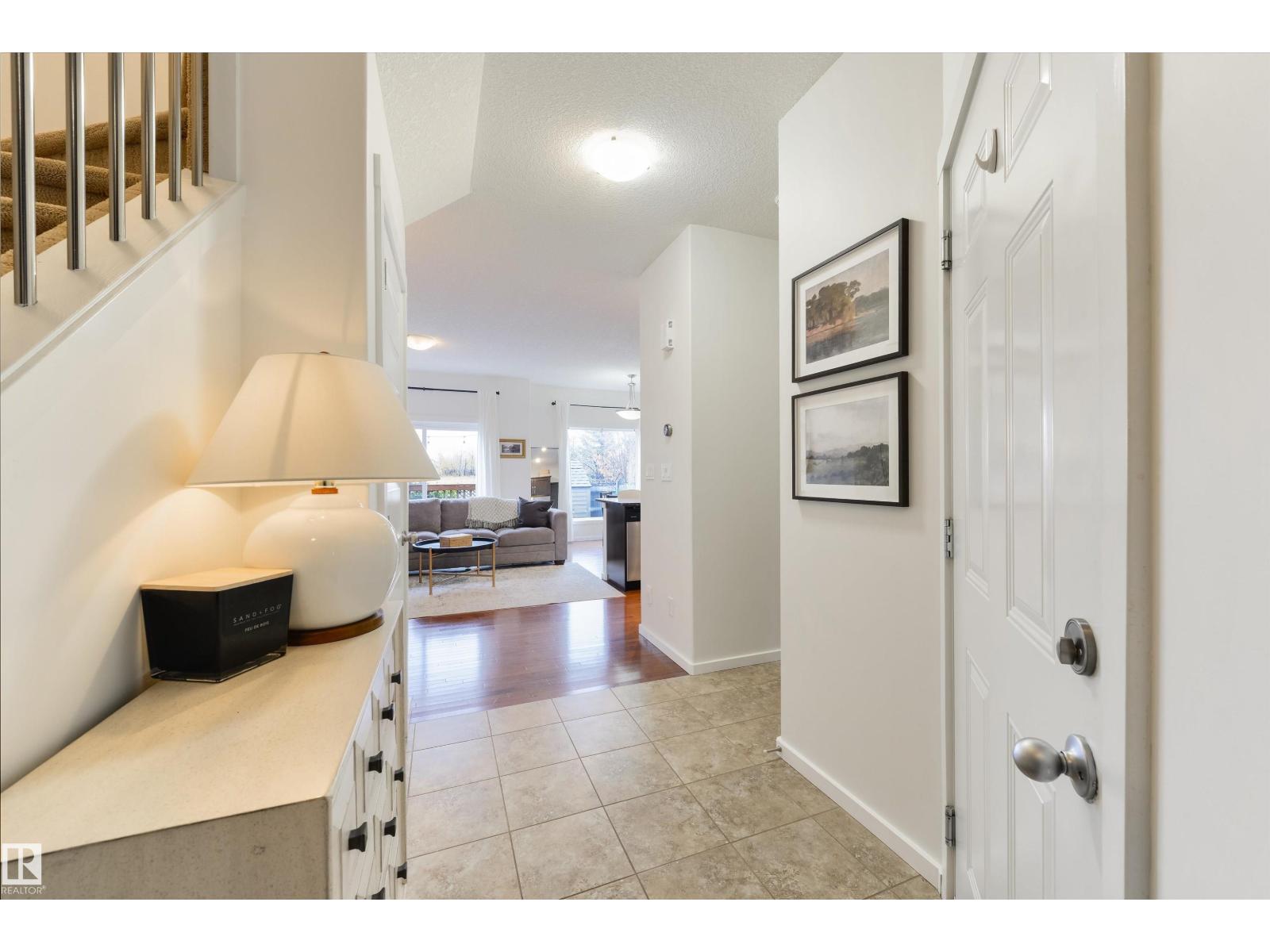 #3 16004 54 Street NW, photo 3