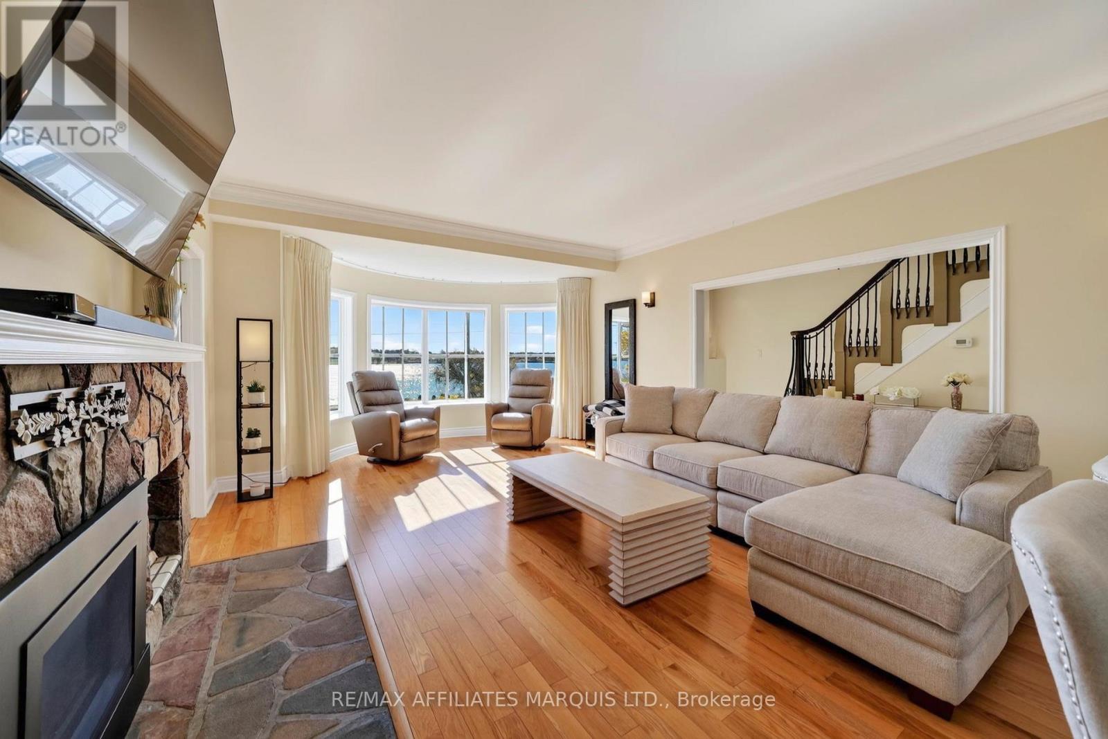 1316 MONTREAL ROAD, Cornwall — photo 10