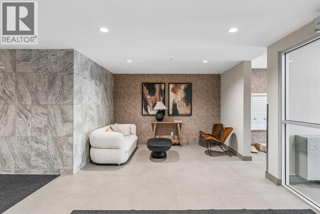 404, 655 Shawnee Square SW, Calgary — photo 25