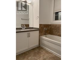 2 Fairhead Mews, Toronto, ON M4E3Y4 Photo 13