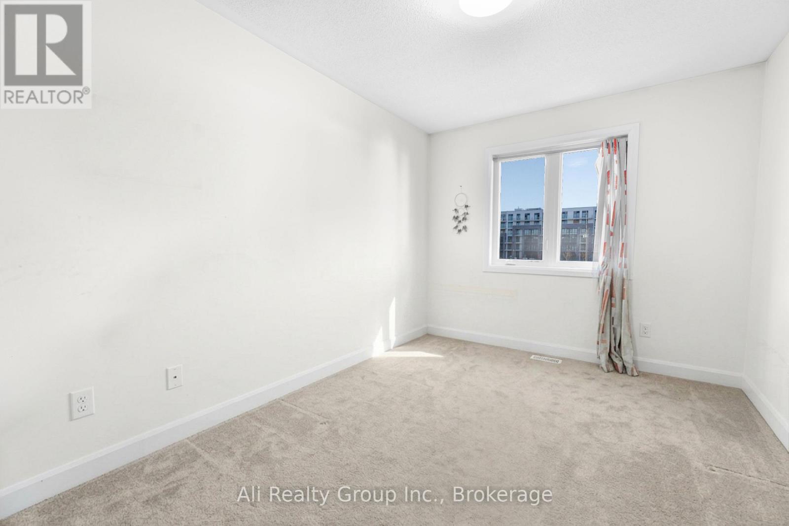 120 SUCCESSION COURT, Ottawa — photo 12