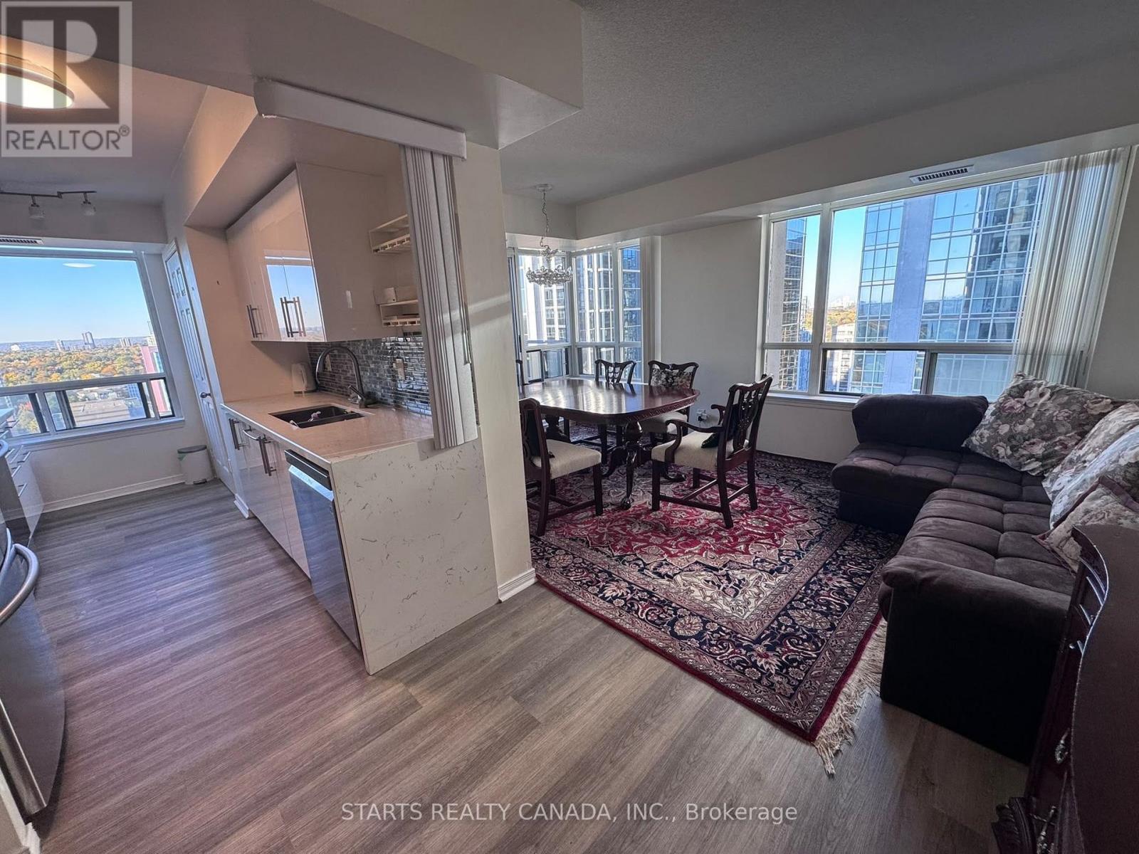 Photo of 2611 - 155 BEECROFT ROAD